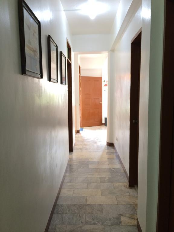 Brielles Travellers Inn Tagbilaran-stad Buitenkant foto