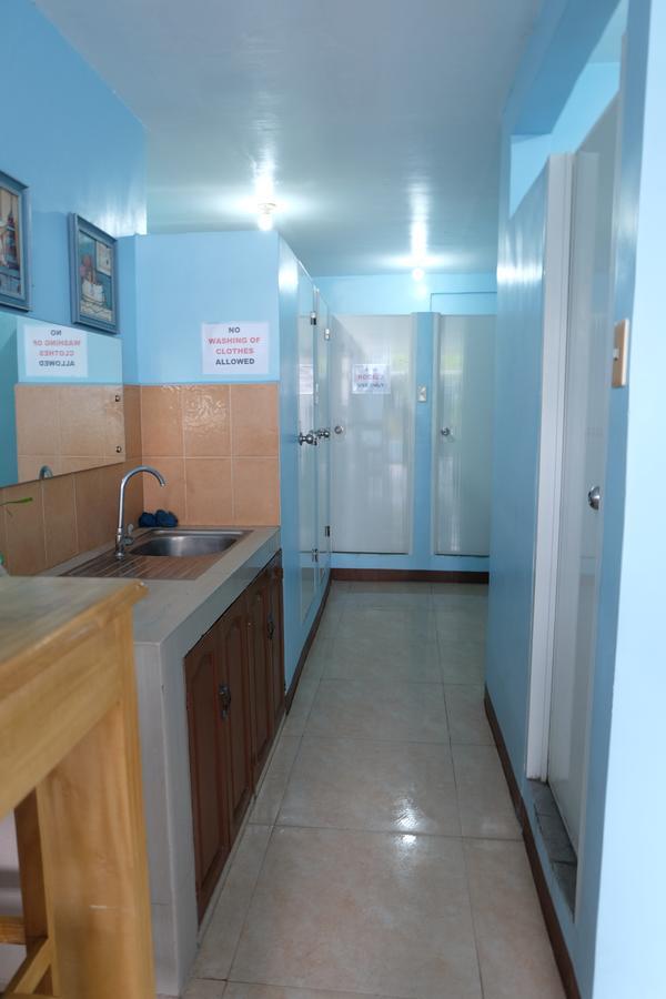Brielles Travellers Inn Tagbilaran-stad Buitenkant foto