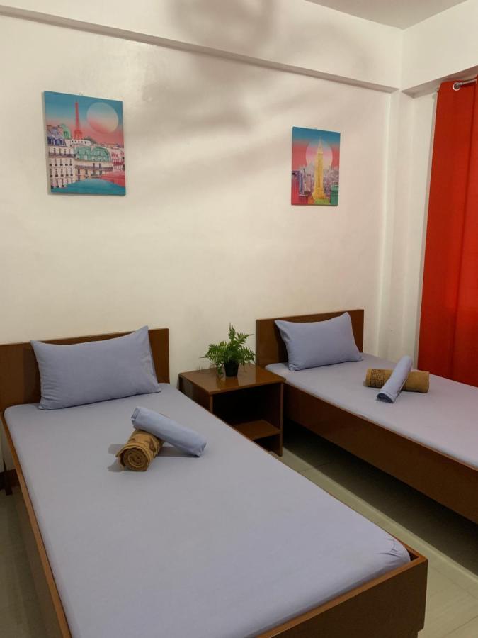 Brielles Travellers Inn Tagbilaran-stad Buitenkant foto