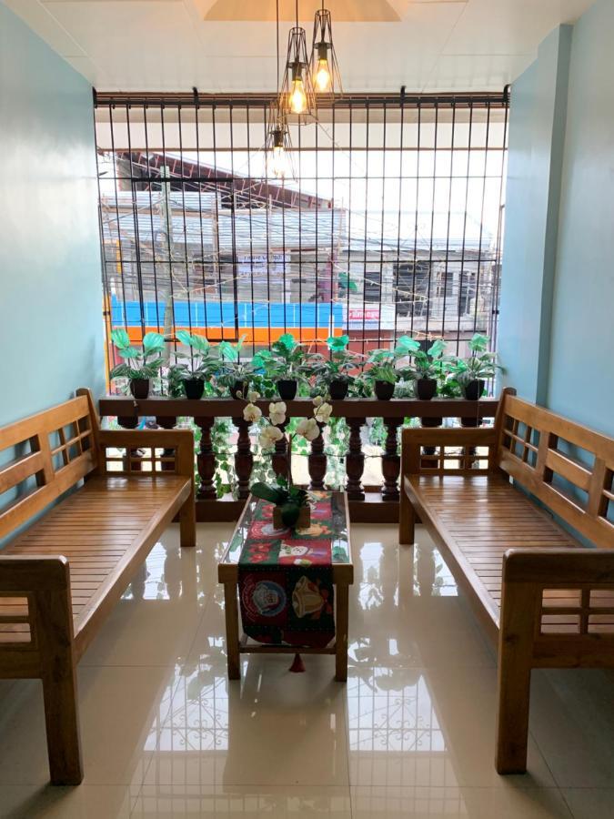 Brielles Travellers Inn Tagbilaran-stad Buitenkant foto